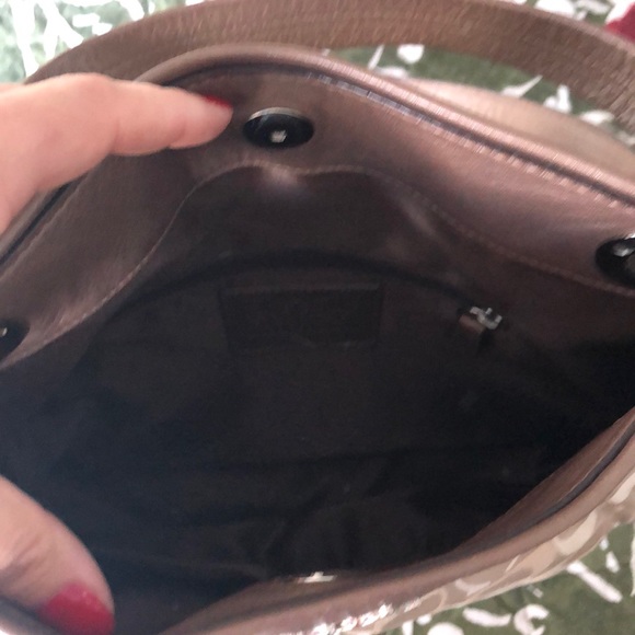 Purse - Picture 4 of 4